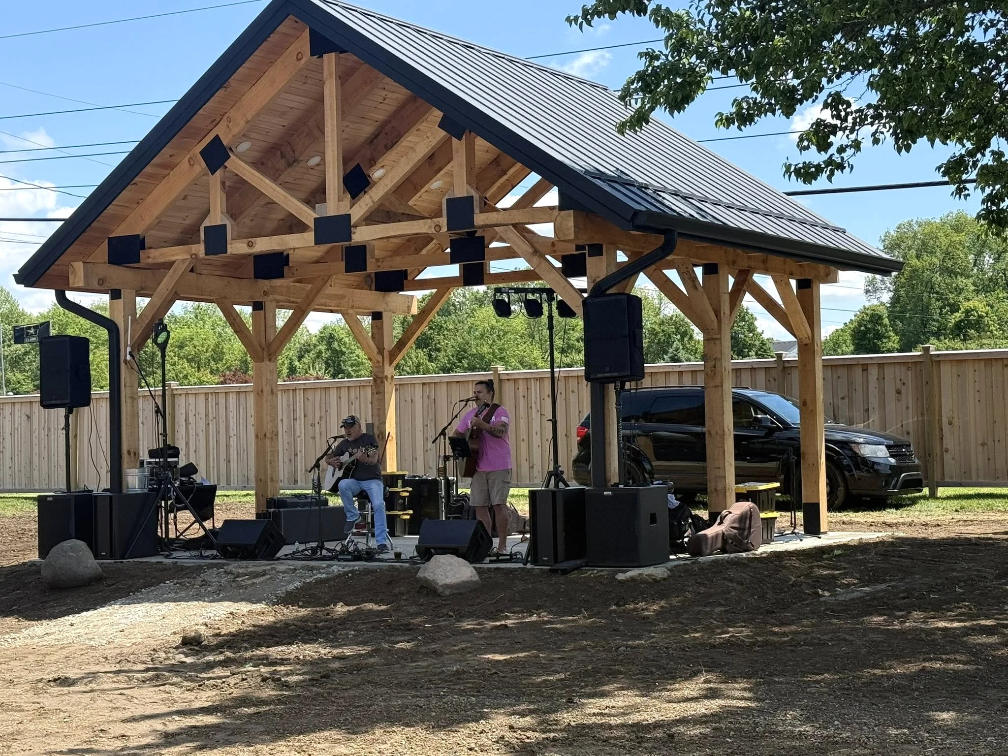 Guests grilling at the Valley Vineyards Friday and Saturday cookout